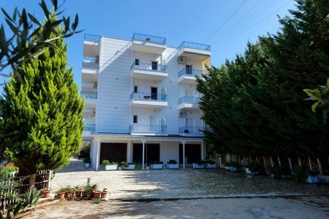 Miracle Apartments Saranda Exteriör bild