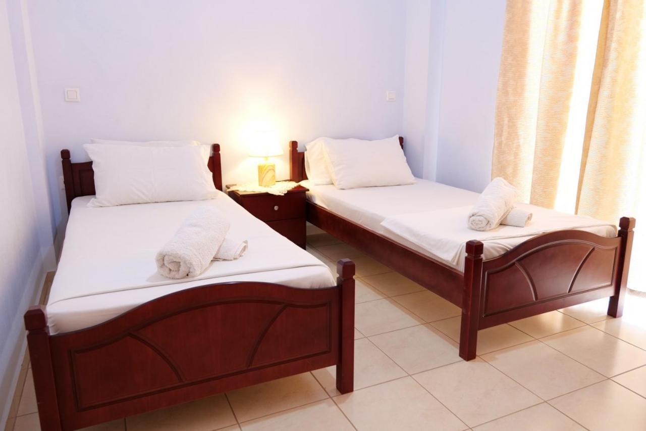 Miracle Apartments Saranda Exteriör bild