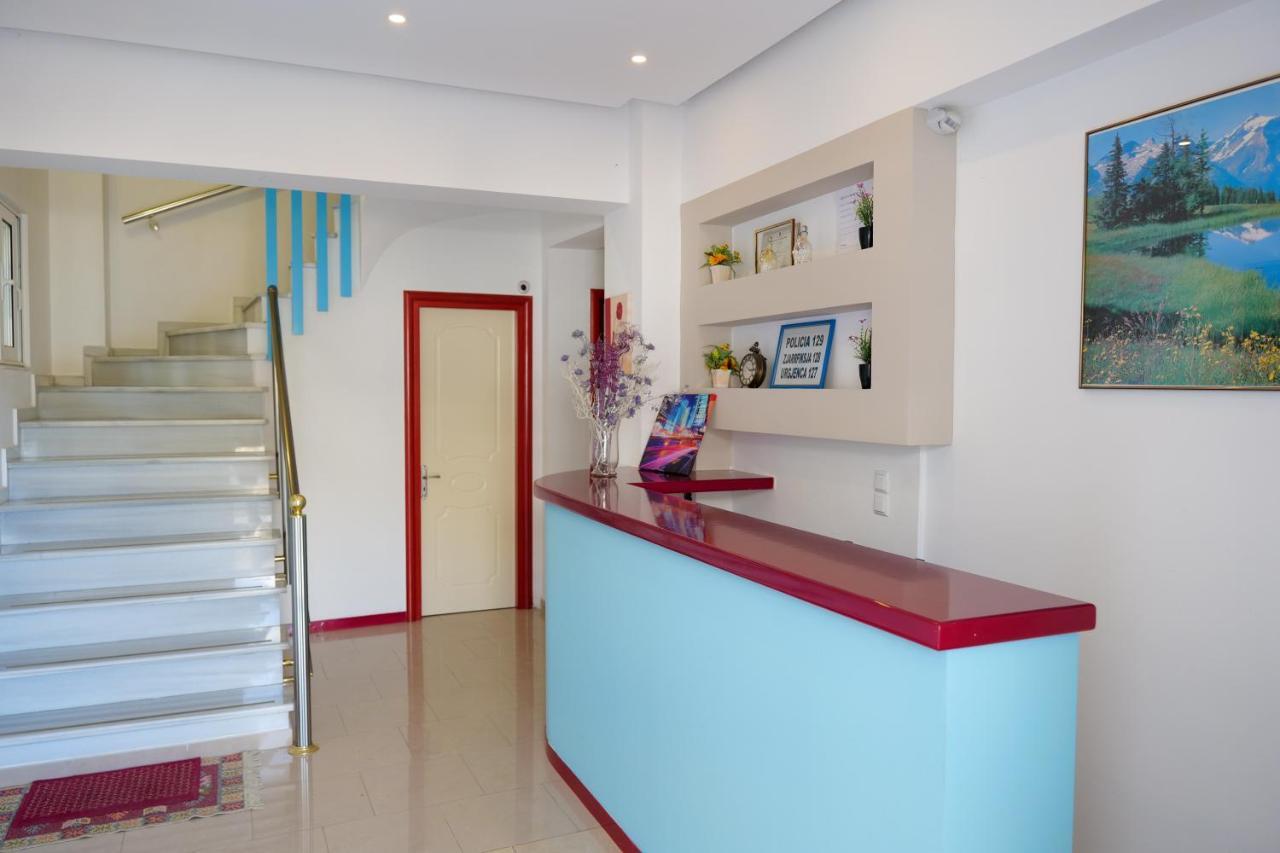 Miracle Apartments Saranda Exteriör bild