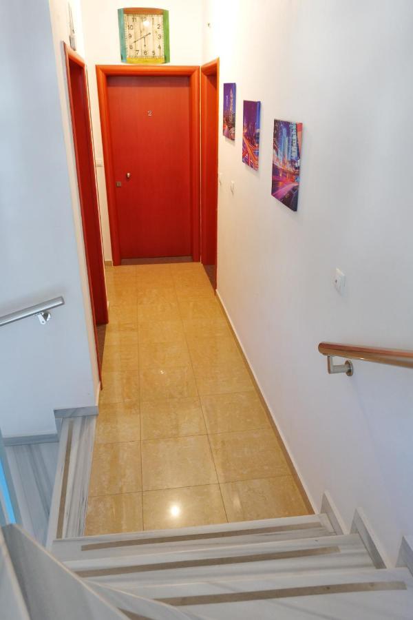 Miracle Apartments Saranda Exteriör bild